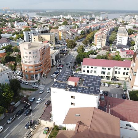 Hotel City Тулча Экстерьер фото