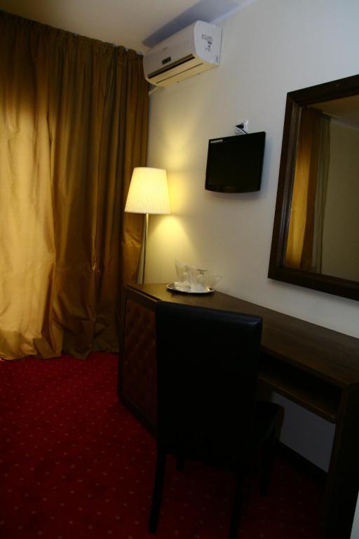 Hotel City Тулча Номер фото