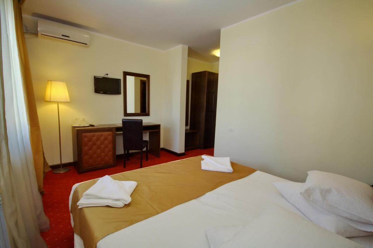 Hotel City Тулча Номер фото